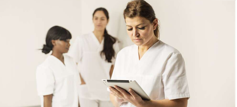 Gérez vos équipements médicaux et protéger les soignants des TMS grâce à la solution digitale Arjo Move