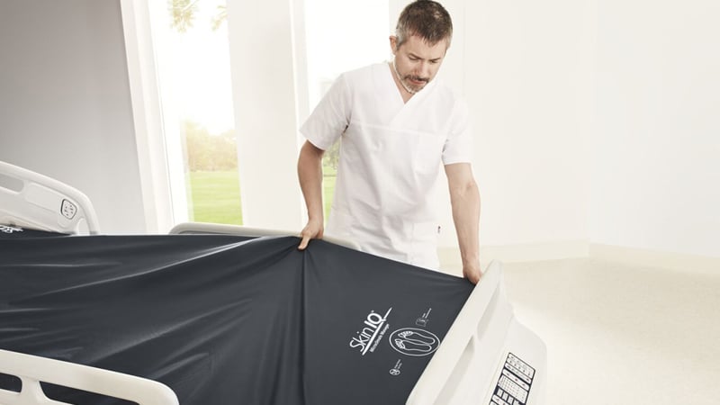Skin microclimate and pressure ulcer/injury prevention