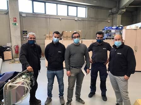 Arjo Care.Covid19 campaign.ES.Team photo in Warehouse Arjo Care.Covid19 campaign.ES.Team photo in Warehouse