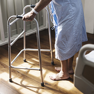In Altenpflegeeinrichtungen leben unterschiedliche Menschen mit unterschiedlichen Vorlieben, Hintergründen und Fähigkeiten zusammen und werden betreut. Es ist ihr Zuhause – oft ihr letztes Zuhause. 