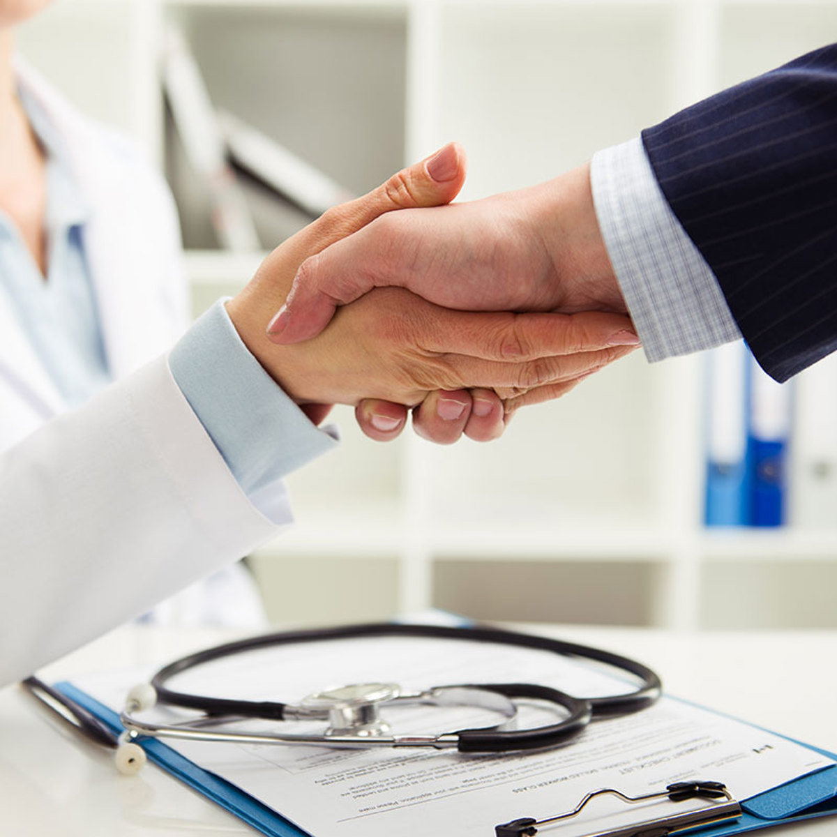 diligent-proact-block-shaking-hands-1200px-vertical.jpg